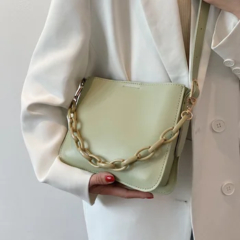 Beibao letos je priljubljena vrečko 2021 novo modno pomlad in poletje modni messenger bag akril verige vedro vreča