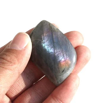 1 Kos prosti obliki naravnih vijolično labradorite kristalni kamen obrti