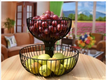 Dnevno sobo sadje skledo, kovanega železa sadje košarice. Moda ustvarjalne dve plasti sadja skledo torto. Sladica košarico kuhinja kuhališče